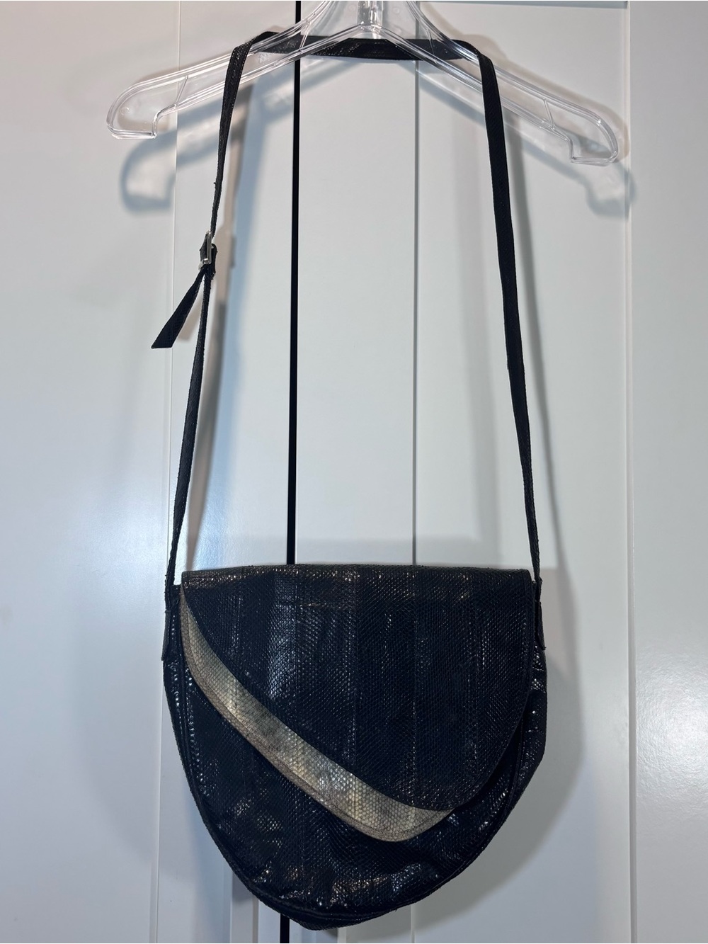 Vintage House of Reptile Snakeskin Shoulder Bag Black Tan Two-Tone Saddle Purse